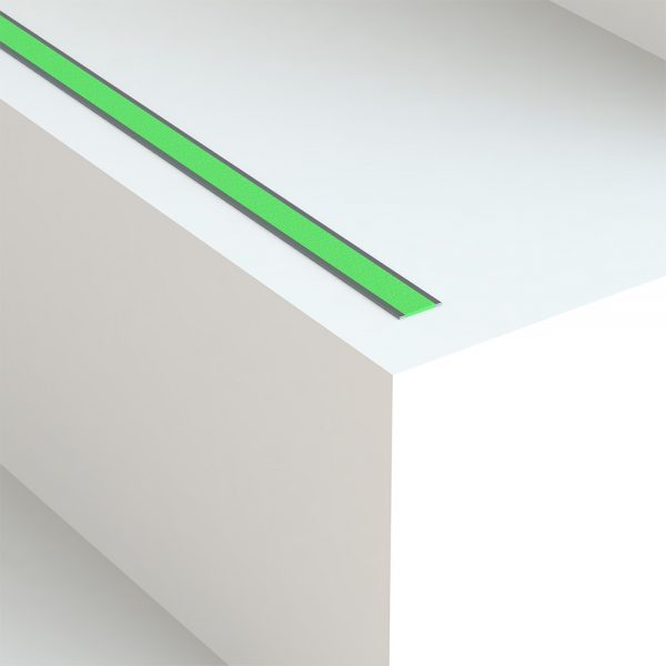 A102 Glo Tread Aluminium Insert
